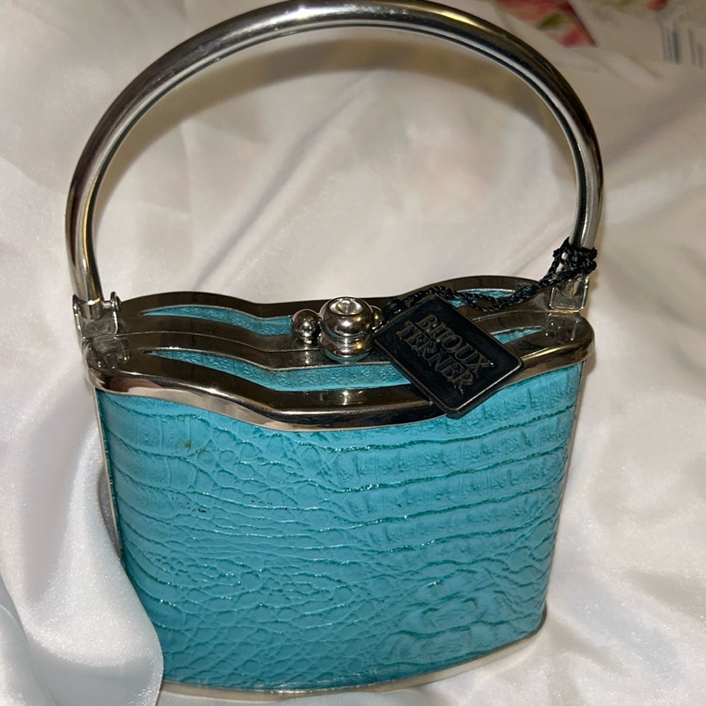 Bijoux Terner Turquoise Croc-Textured Metal Frame Wristlet